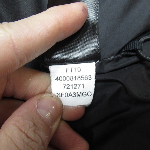North Face Down Jacket Mens Medium Black Sierra Puffer Wind Rain Winter Rugged - Picture 8 of 13